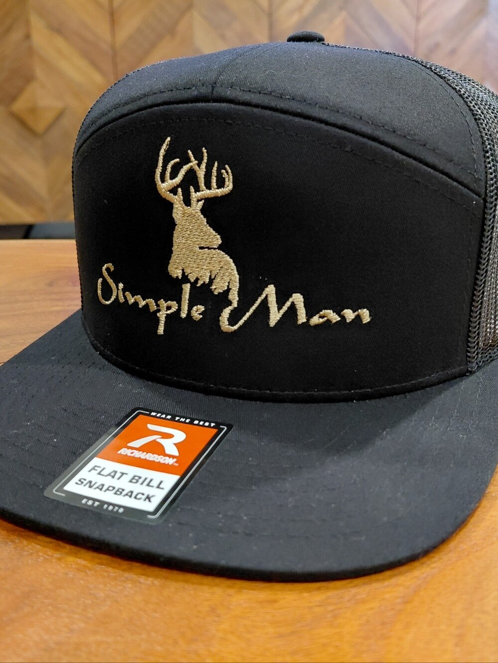 Simple Man Deer Hunter 7 Panel Flat Bill Trucker Mesh Snapback Cap Hat
